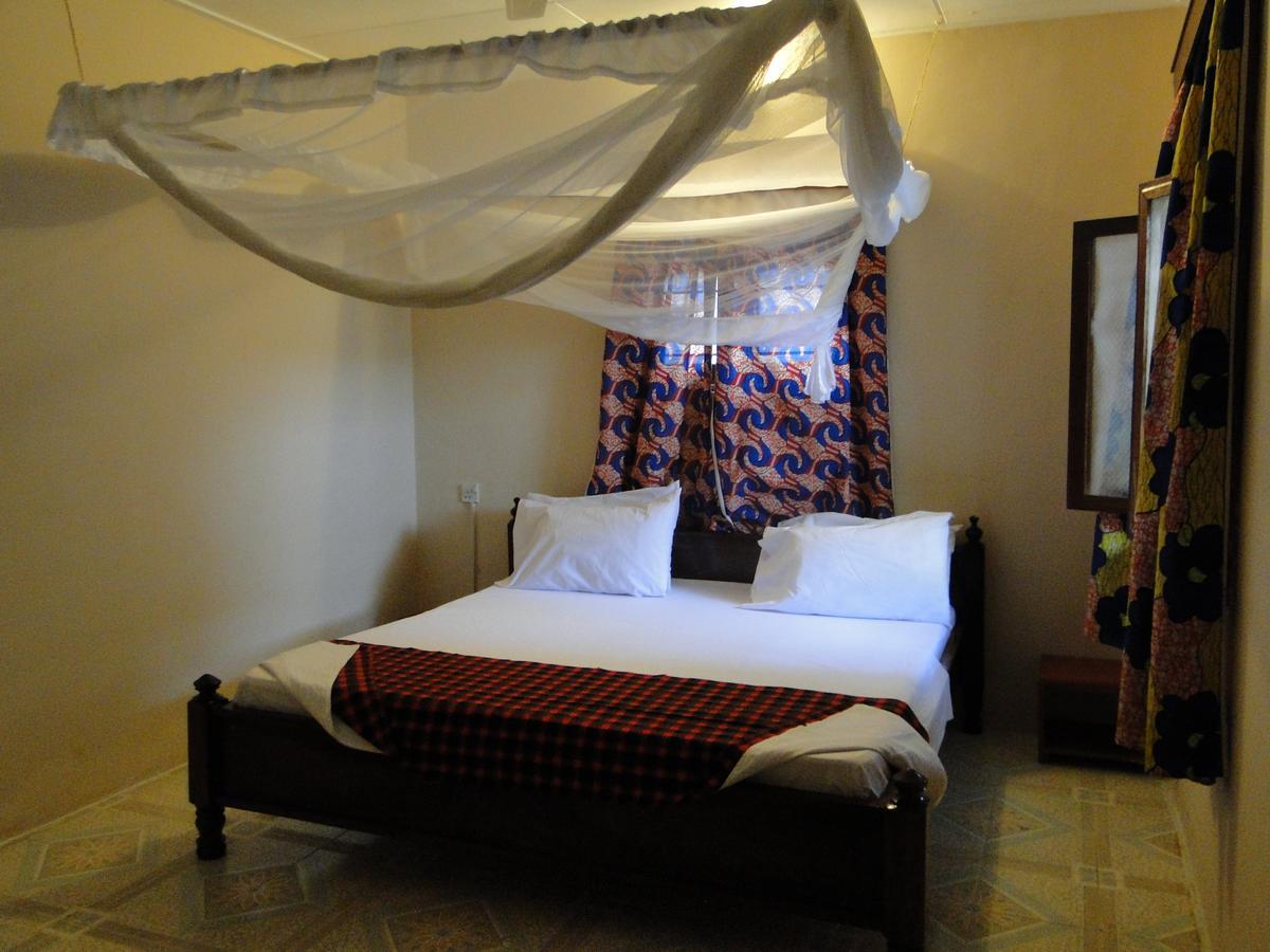 Pwani Silver Sand Beach Hotel Zanzibar Bagian luar foto