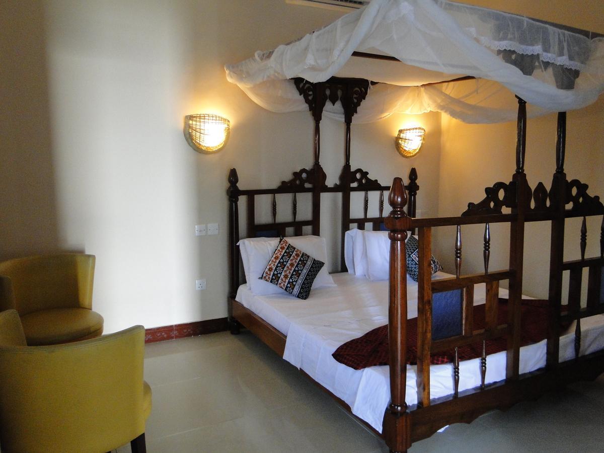 Pwani Silver Sand Beach Hotel Zanzibar Bagian luar foto