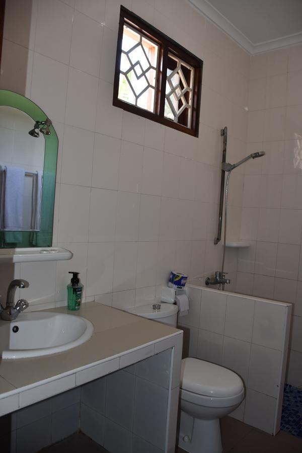 Pwani Silver Sand Beach Hotel Zanzibar Bagian luar foto